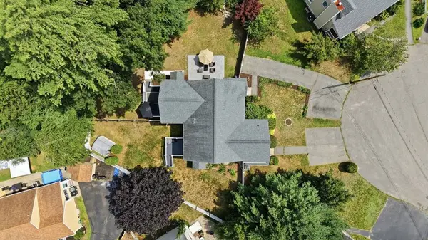 302 Dana Ct, Wilmington, MA 01887