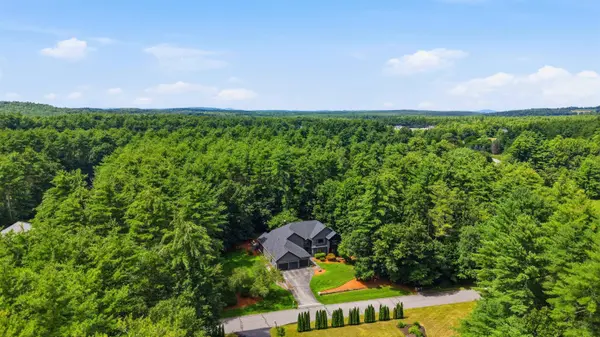 5 Cummings LN, Hollis, NH 03049