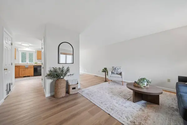 55 Littleton Rd #17B, Ayer, MA 01432
