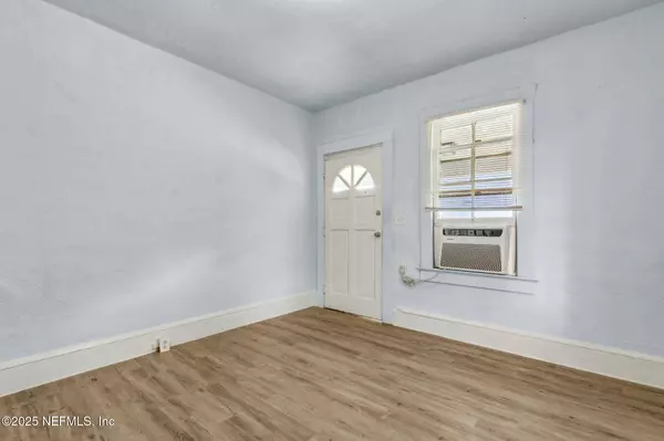 1425 CLEVELAND ST, Jacksonville, FL 32209