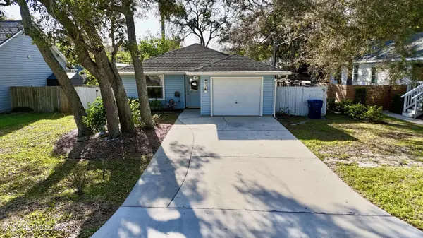 831 DIVISION ST, Fernandina Beach, FL 32034