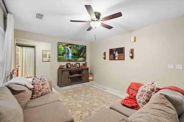 35686 QUAIL RD, Callahan, FL 32011
