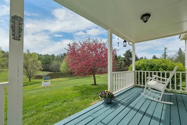 145 Turnpike RD, Northfield, NH 03276