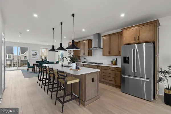 44486 LOWESTOFT SQ, Ashburn, VA 20147