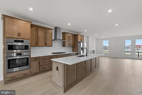 44486 LOWESTOFT SQ, Ashburn, VA 20147