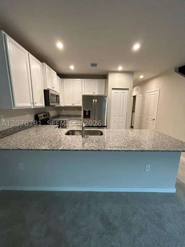 446 NW 11th Ave #446, Florida City, FL 33034