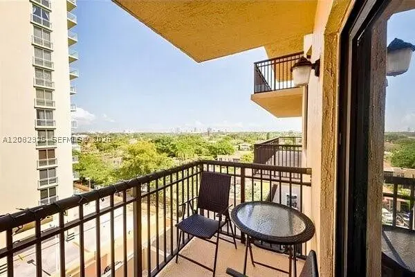 3530 SW 22nd St #714, Miami, FL 33145