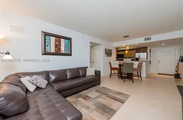 3530 SW 22nd St #714, Miami, FL 33145