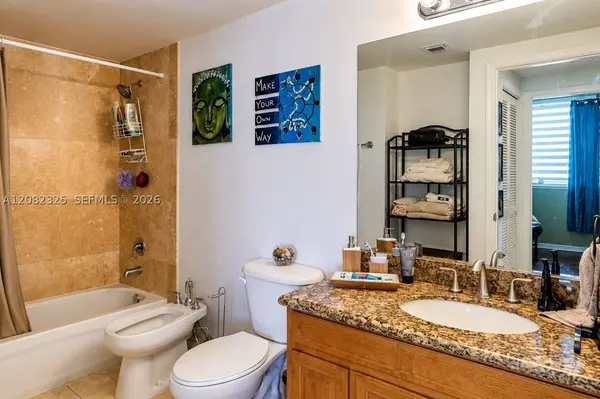 3530 SW 22nd St #714, Miami, FL 33145