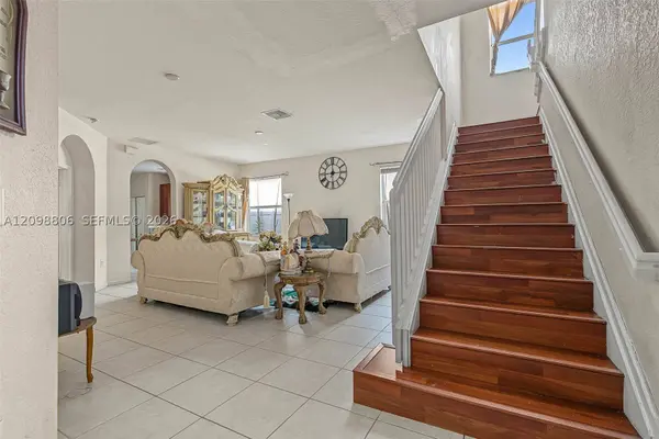 3940 NE 10th Dr, Homestead, FL 33033