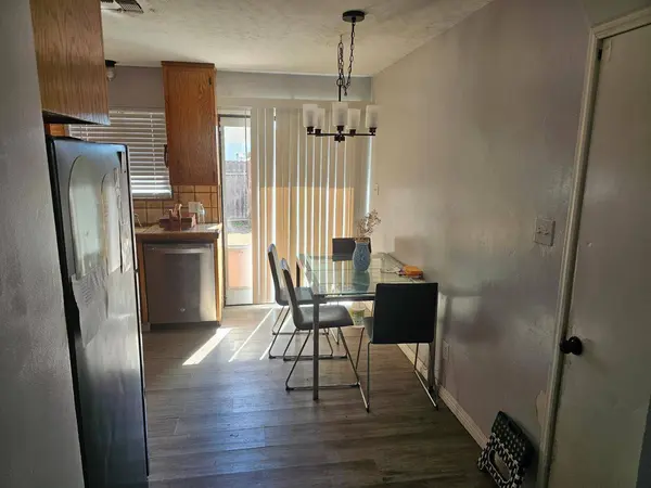 2640 52nd AVE, Sacramento, CA 95822