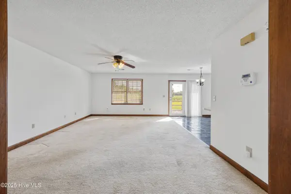 138 Sunny Acres DR, Elizabeth City, NC 27909