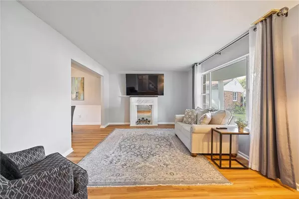 1084 Willowbrooke Court CT, Virginia Beach, VA 23464