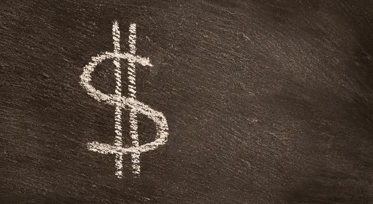 Should You Pay for Your Buyer’s Closing Costs? What Sellers Need To Know.