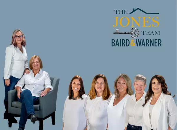 2025 Team Photos (portrait)_white shirts