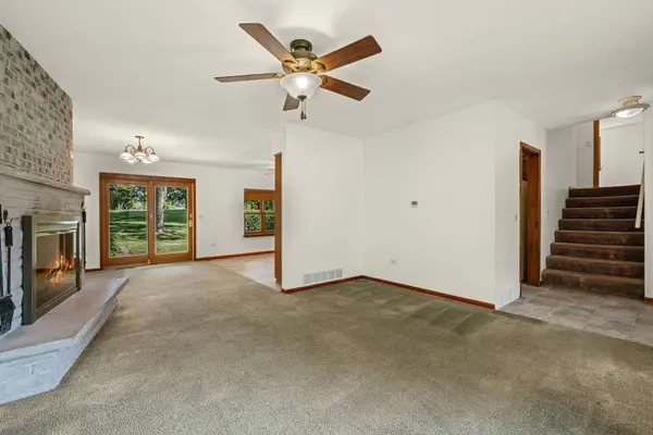 533 Wendt AVE, East Dundee, IL 60118