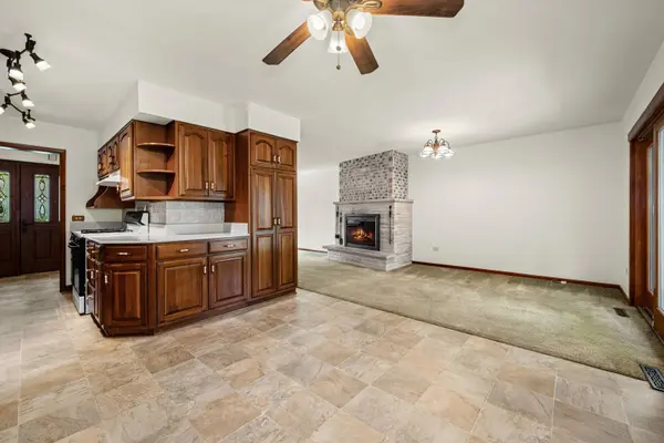 533 Wendt AVE, East Dundee, IL 60118