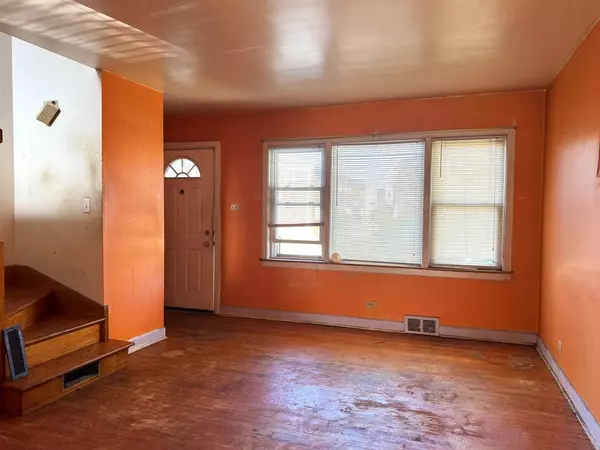 3616 Jackson ST, Bellwood, IL 60104