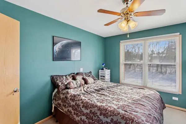 433 Running Deer Lane, Gilberts, IL 60136