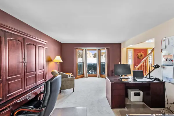 433 Running Deer Lane, Gilberts, IL 60136