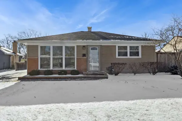 3605 Oriole LN, Rolling Meadows, IL 60008