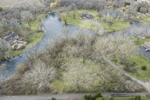 17N396 Binnie Lakes Trail, Dundee, IL 60118