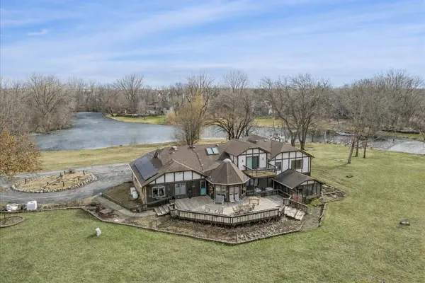 17N396 Binnie Lakes Trail, Dundee, IL 60118