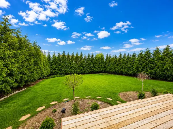 5235 GREENSHIRE Circle, Lake In The Hills, IL 60156