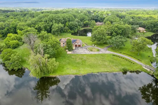 17N396 Binnie Lakes TRL, Dundee, IL 60118
