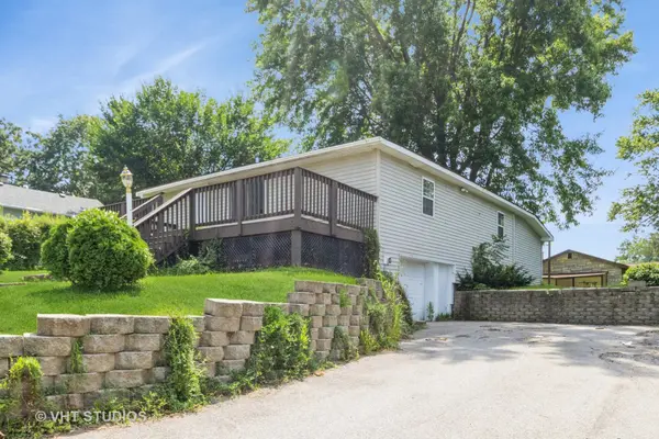 7919 Hill DR, Wonder Lake, IL 60097