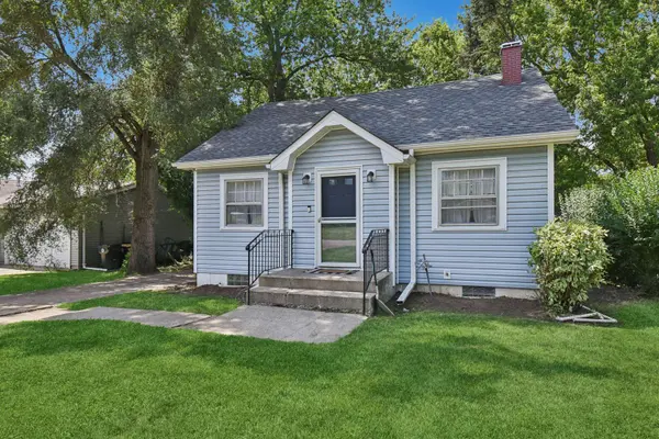 34690 N Nokomis TRL, Mchenry, IL 60050