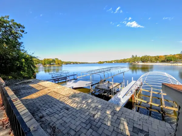 7814 Island LN, Wonder Lake, IL 60097