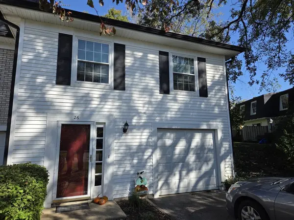 26 Hickory LN