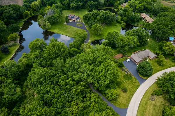 17N396 Binnie Lakes TRL, Dundee, IL 60118
