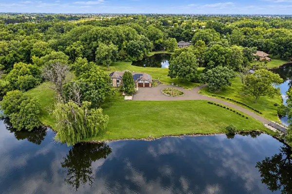 17N396 Binnie Lakes TRL