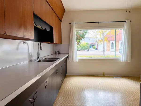 149 Moffat AVE, Pilot Mound, MB R0G 1P0
