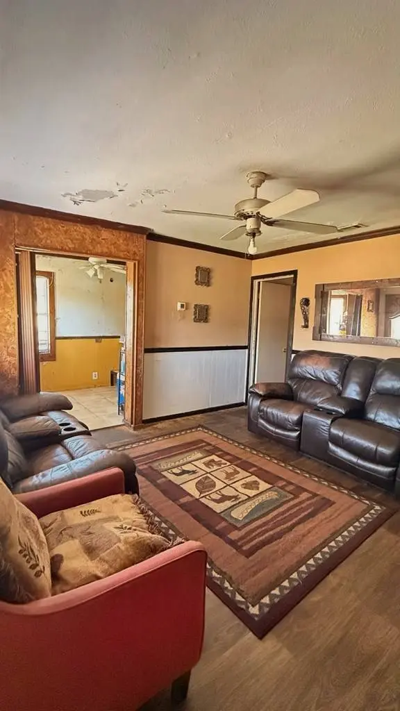820 W Gordon St, Valdosta, GA 31601