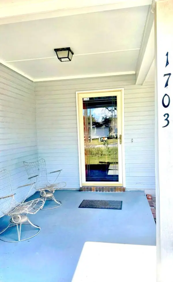 1703 Leone Ave, Valdosta, GA 31602
