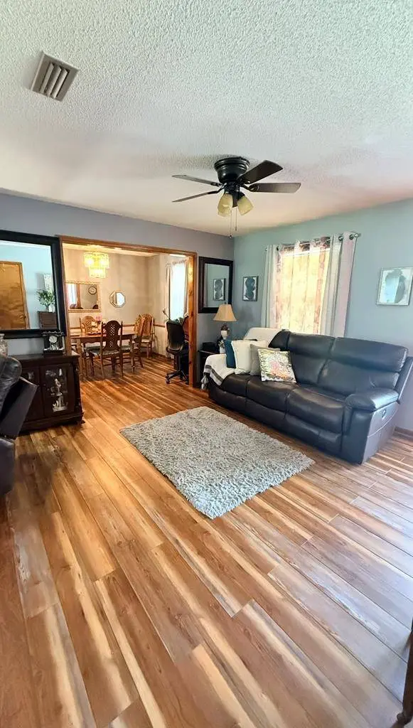 1703 Leone Ave, Valdosta, GA 31602