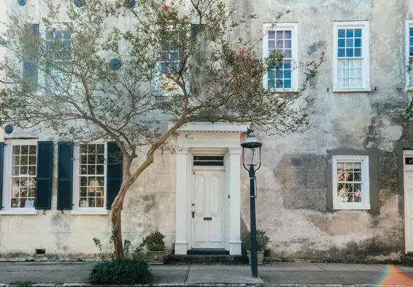 feature image of Buying an Older Home?