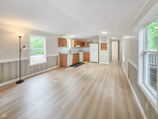 12861 E Shady Meadows, Solsberry, IN 47459