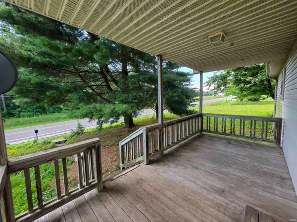 7496 N State Road 59, Jasonville, IN 47438