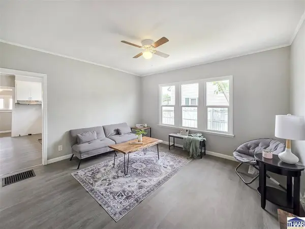 290 NW G Street, Linton, IN 47441