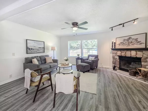 4803 S 1500 W, Linton, IN 47441