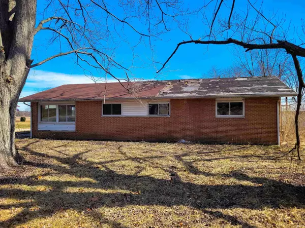 1799 S Fourth Street, Merom, IN 47861