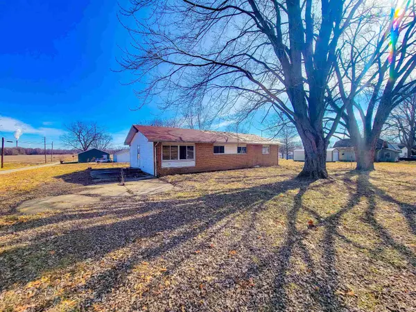 1799 S Fourth Street, Merom, IN 47861