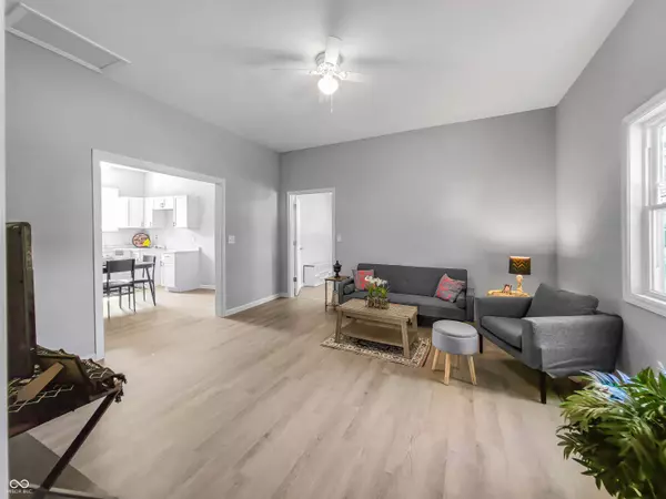 416 Matilda ST, Elnora, IN 47529