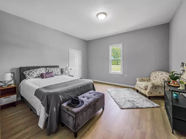 416 Matilda Street, Elnora, IN 47529