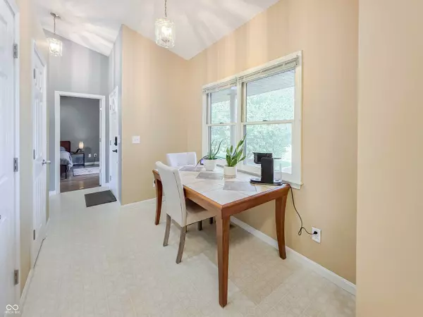 5554 Cactus CT, Terre Haute, IN 47805