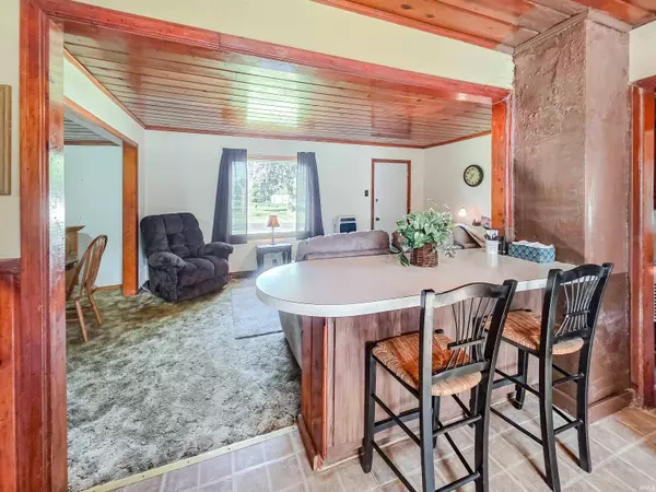 291 S State Road 59, Linton, IN 47441